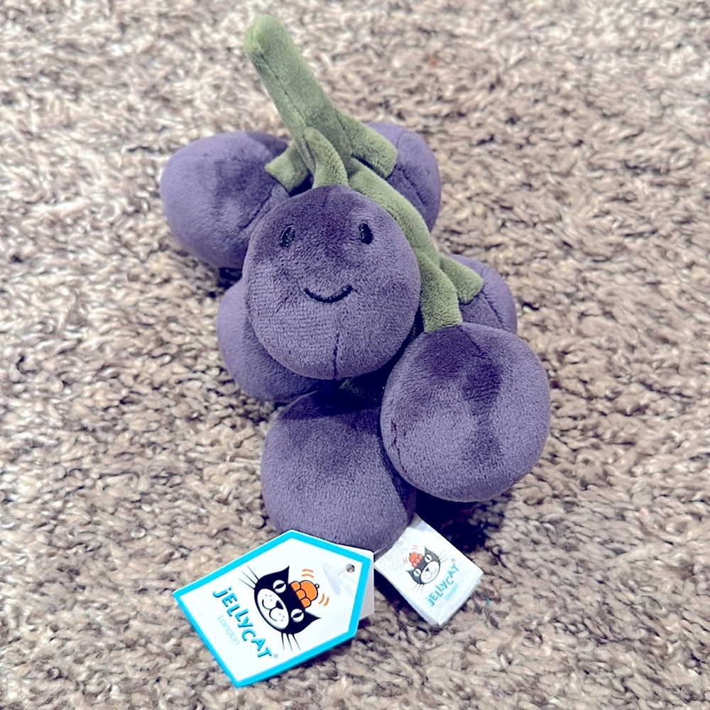 Jellycat amuseable grapes NWT